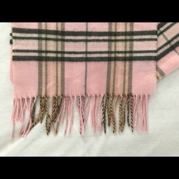 Croft & Barrow Plaid Scarf - Picture 3 of 3
